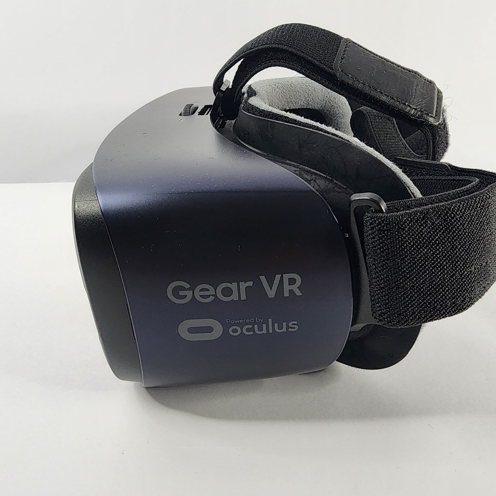 Samsung Gear VR Oculus Headset SM-R323 - Picture 8 of 8